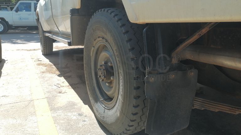 Toyota Land Cruiser79DCHZJ79R-3.18m