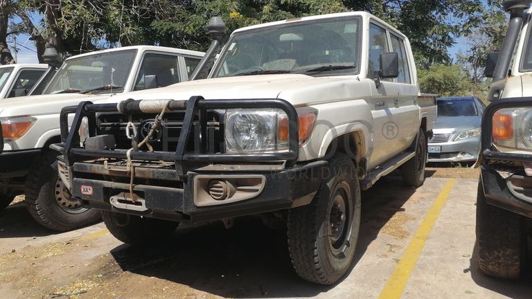 Toyota Land Cruiser79DCHZJ79R-3.18m