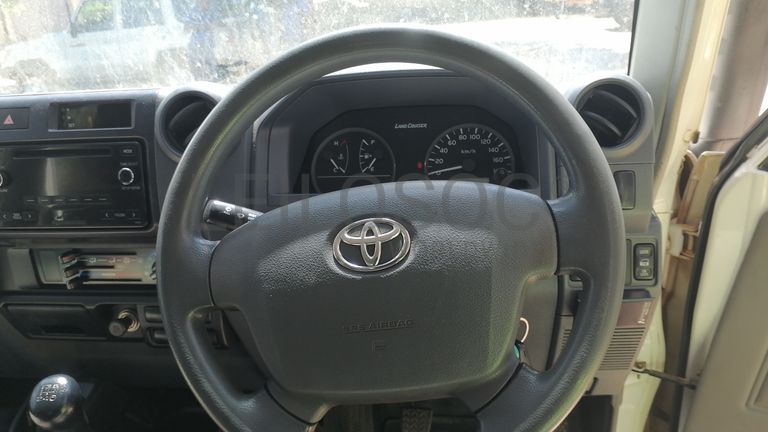 Toyota Land Cruiser 3.20m
