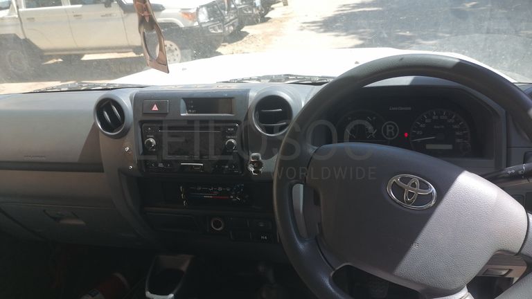 Toyota Land Cruiser 3.20m