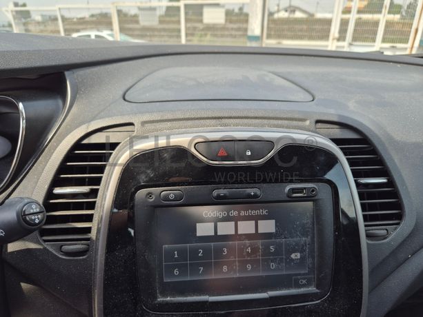 Renault Captur · Ano 2016