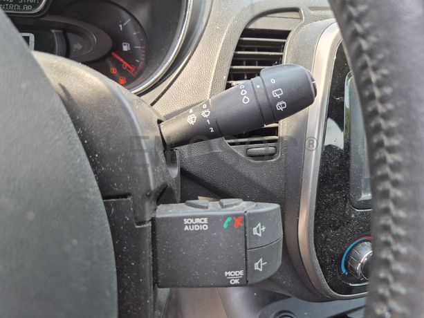 Renault Captur · Ano 2016