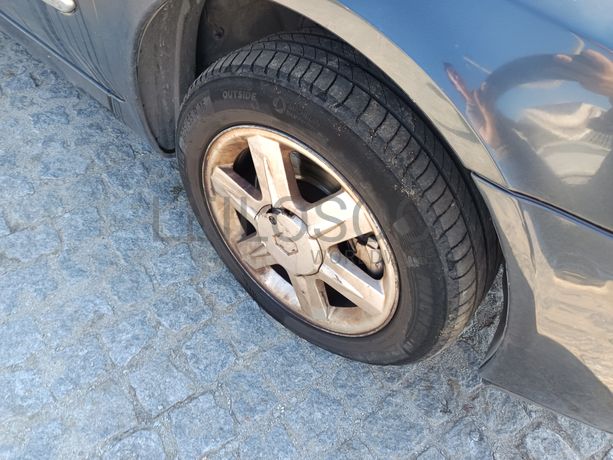 Renault Laguna · Ano 2002