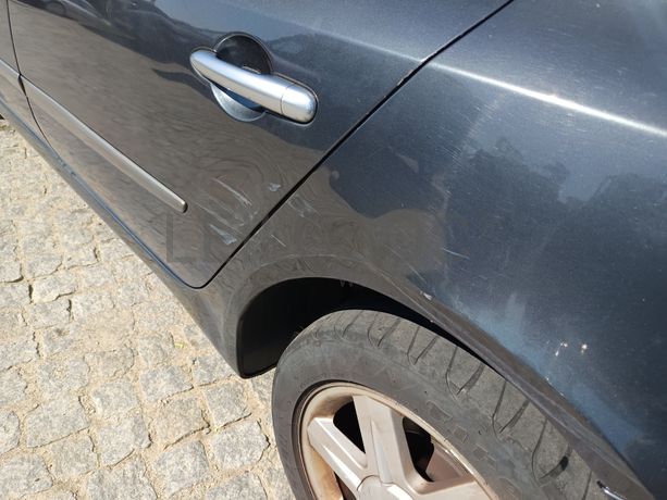 Renault Laguna · Ano 2002