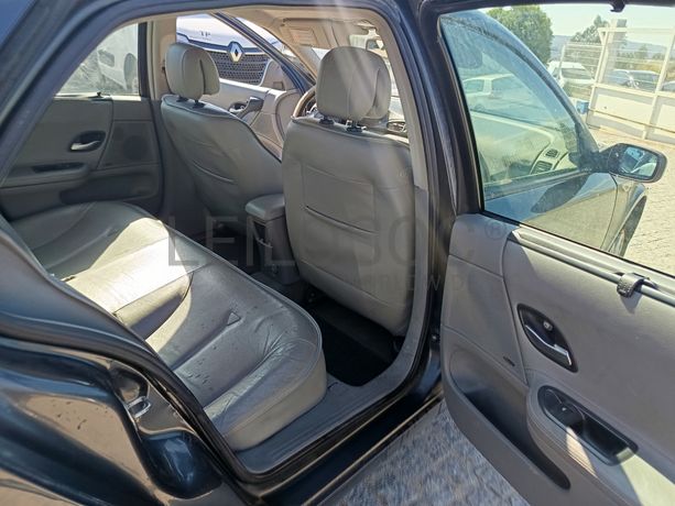 Renault Laguna · Ano 2002