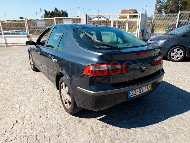 Renault Laguna · Ano 2002