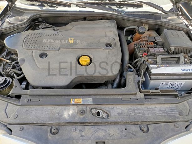 Renault Laguna · Ano 2002