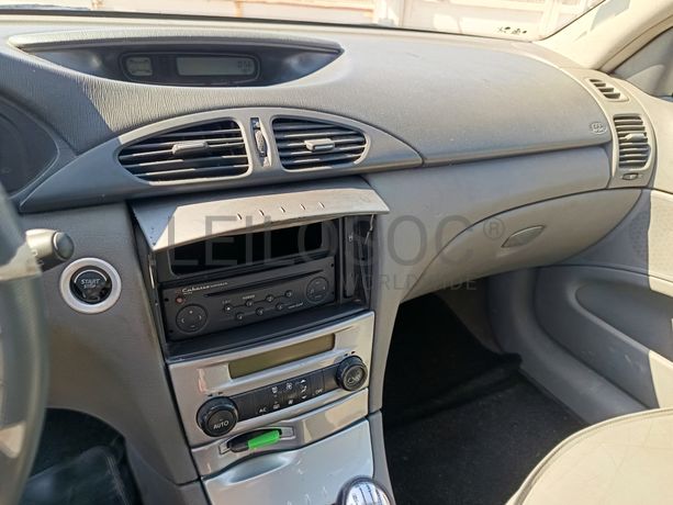 Renault Laguna · Ano 2002