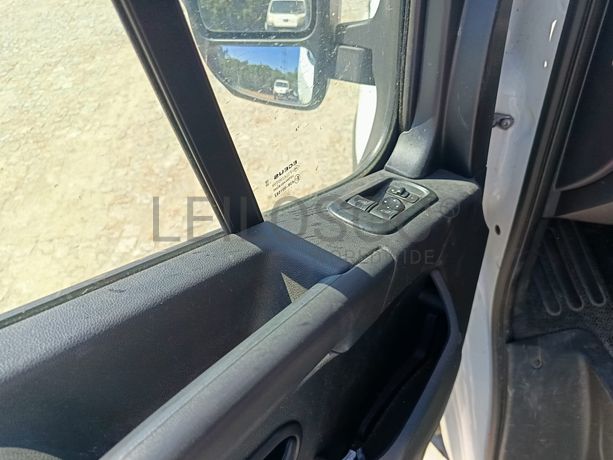 Renault Master · Ano 2021