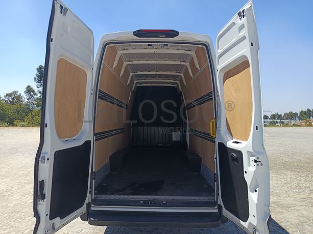 Iveco Daily · Ano 2023