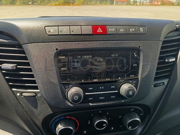 Iveco Daily · Ano 2023