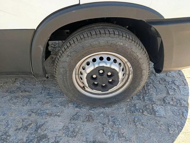 Iveco Daily · Ano 2023