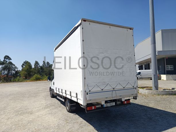 Iveco Daily · Ano 2023