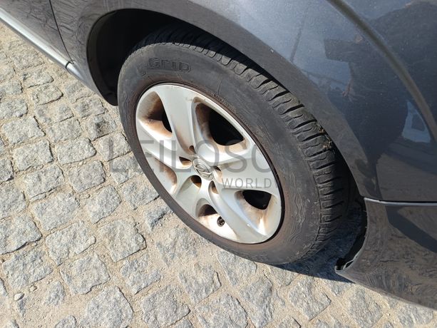 Opel Zafira · Ano 2011