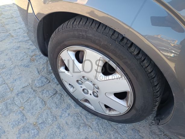 Opel Zafira · Ano 2011