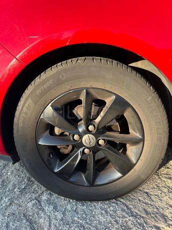 Opel Adam · Ano 2017