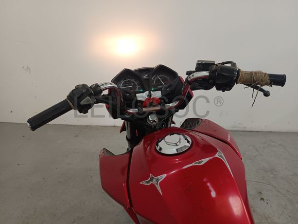 HONDA CBF 125 F · Ano 2016