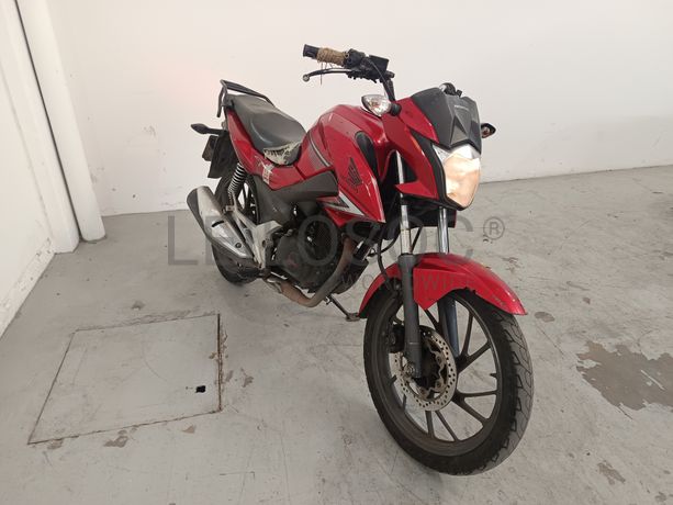 HONDA CBF 125 F · Ano 2016
