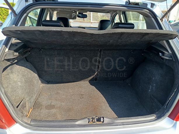 Peugeot 307 · Ano 2003