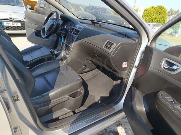 Peugeot 307 · Ano 2003