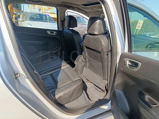 Peugeot 307 · Ano 2003