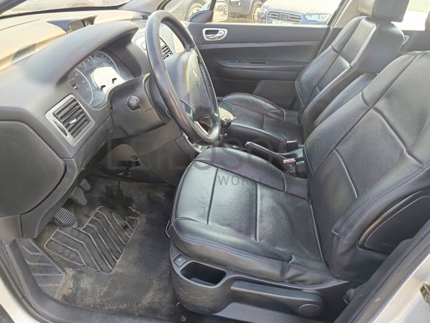 Peugeot 307 · Ano 2003