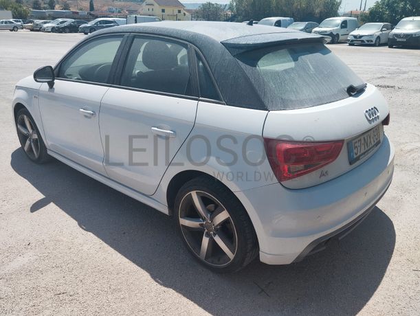 Audi A1 Sportback · Ano 2013