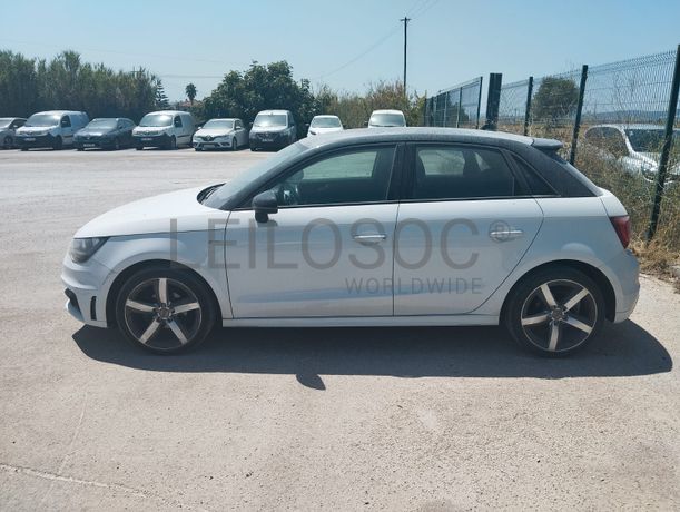 Audi A1 Sportback · Ano 2013