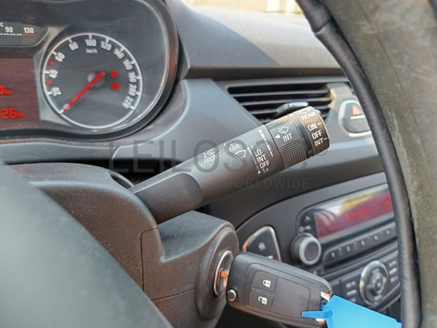 Opel Corsa · Ano 2017