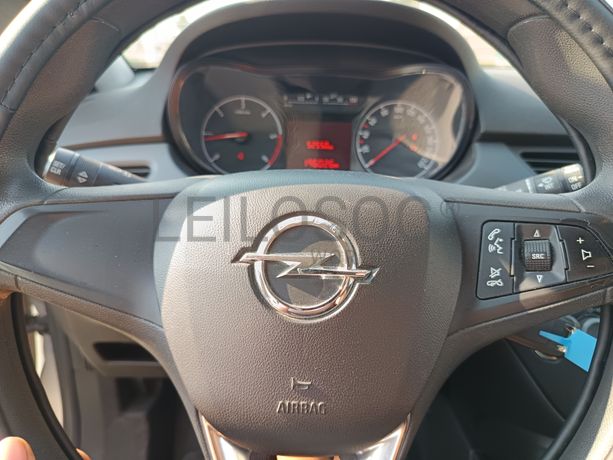 Opel Corsa · Ano 2017