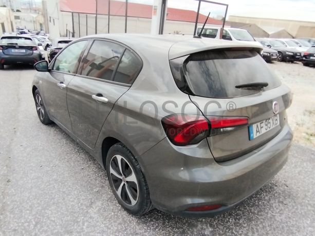 Fiat Tipo · Ano 2018