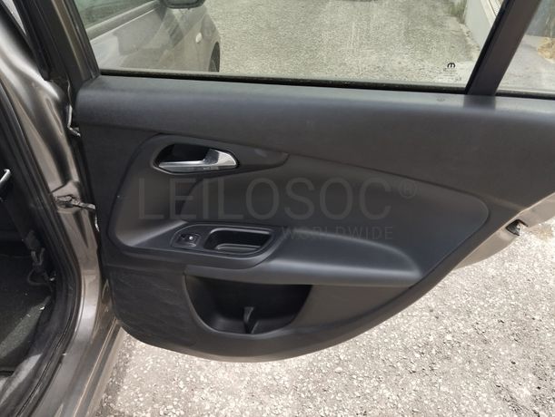 Fiat Tipo · Ano 2018