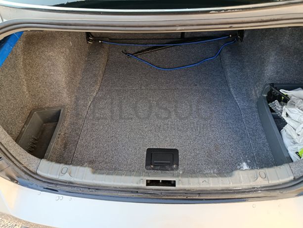 BMW 318 d · Ano 2008