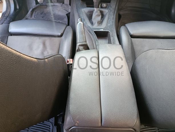 BMW 318 d · Ano 2008