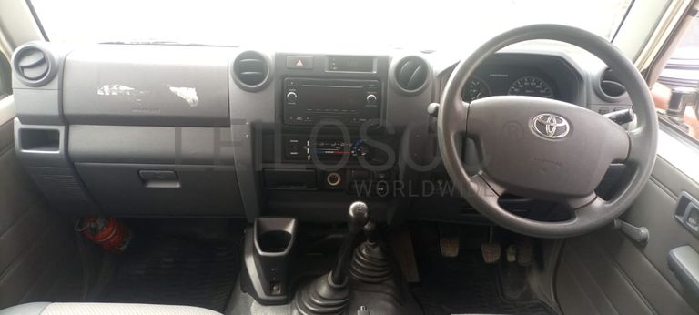 Toyota Land Cruiser - 2,70m
