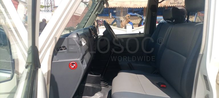 Toyota Land Cruiser - 2,70m