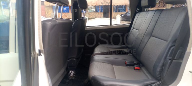 Toyota Land Cruiser - 2,70m