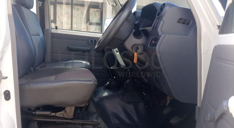 Toyota Land Cruiser - 2,70m