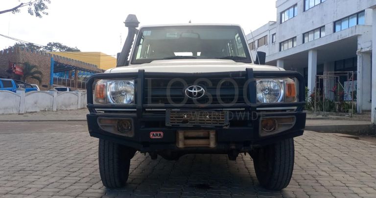 Toyota Land Cruiser - 2,70m