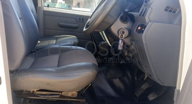 Toyota Land Cruiser - 2,70m