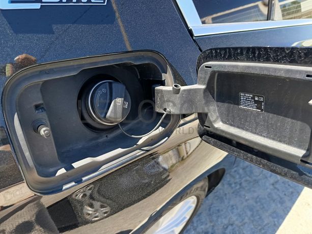 BMW 530 E Plug-in-Hybrid · Ano 2019