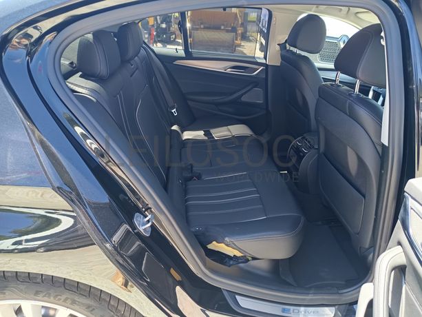 BMW 530 E Plug-in-Hybrid · Ano 2019