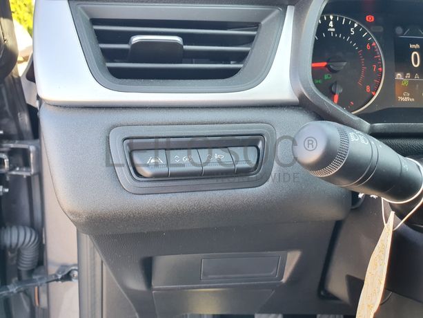 Renault Captur · Ano 2022