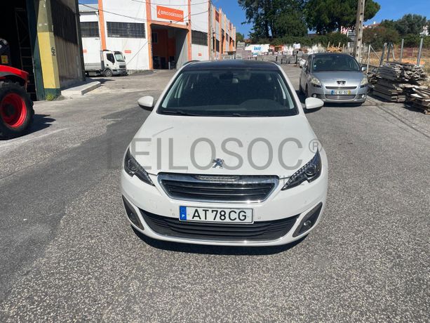 Peugeot 308 · Ano 2017