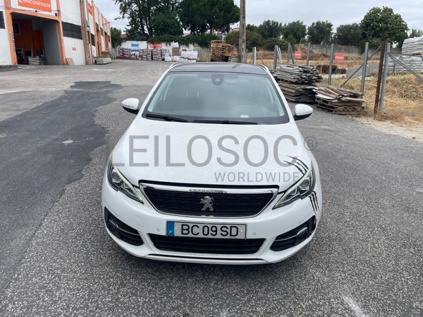 Peugeot 308 · Ano 2017