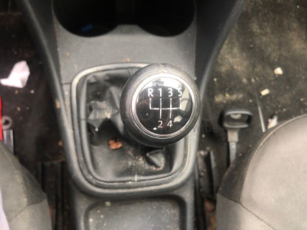 Volkswagen Polo · Ano 2011