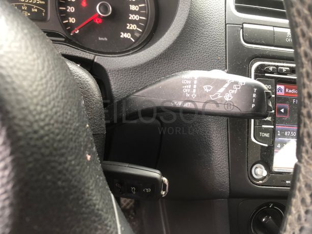 Volkswagen Polo · Ano 2011