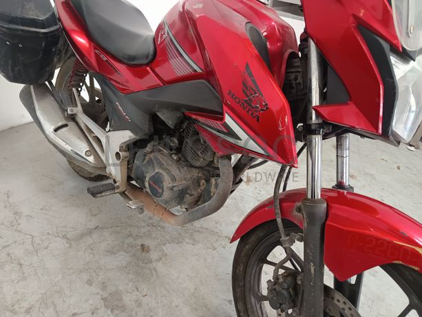 HONDA CB 125 F · Ano 2016