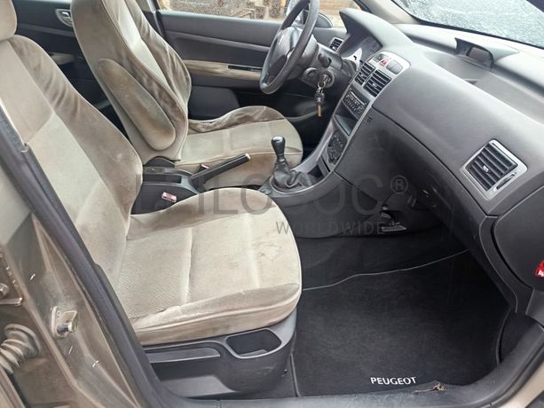 Peugeot 307 · Ano 2004