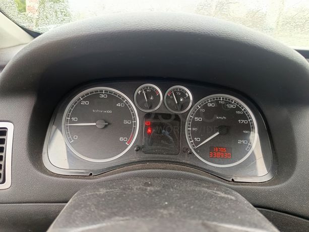 Peugeot 307 · Ano 2004